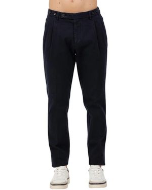 Berwich Broeken ,Blauw ,Pantalone Met Plooien En Verlaagd Kruis