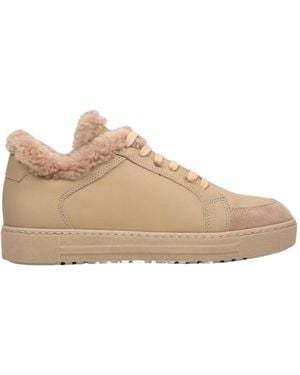 ESTRO Trainers - Natural