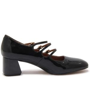Emanuélle Vee Court Shoes - Black