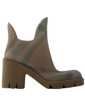 Burberry Schoenen ,Check Knit Enkellaarsjes - Bruin