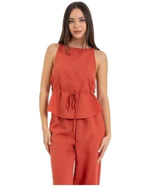 Kocca Sleeveless Tops - Red