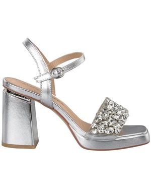 Alma En Pena. High Heel Sandals - Metallic