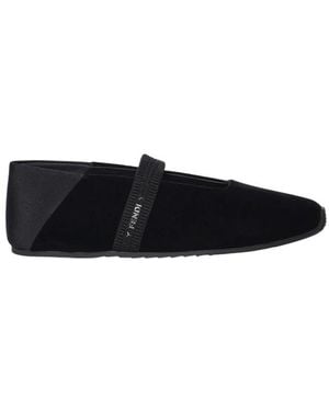 Fendi Academia Ballerina - Schwarz