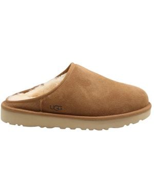 UGG Slippers - Marrón