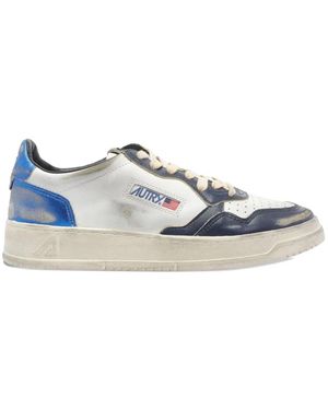 Autry Witte Leren Sneaker Met Verontrustend Effect - Blauw