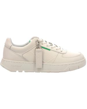 Kickers Schoenen ,Wit ,Leer Lage Top Sneakers Kick Allow
