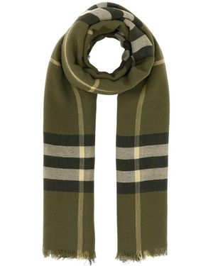 Burberry Winter Scarves - Verde