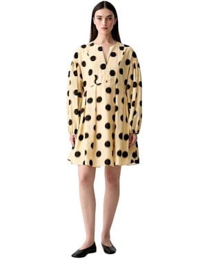 Stine Goya Short Dresses - Metálico