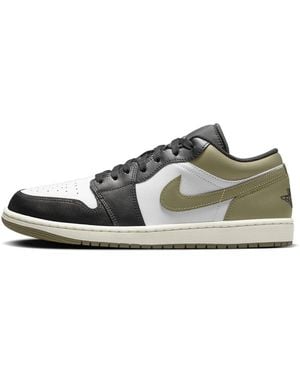 Nike Sneakers - Marrón