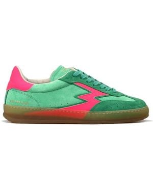 MOA Sneakers - Verde
