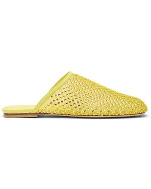 Stuart Weitzman Bareitall Shine Mule - Geel