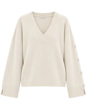 Akep V-Neck Knitwear - White