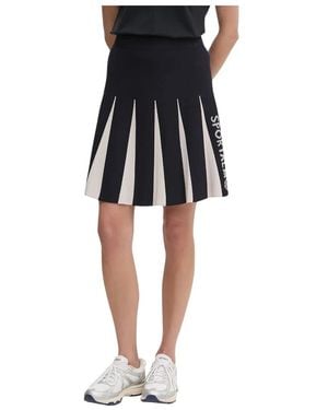 Sportalm Short Skirts - Negro