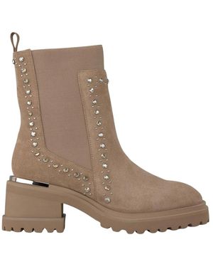Alma En Pena. Heeled Boots - Brown