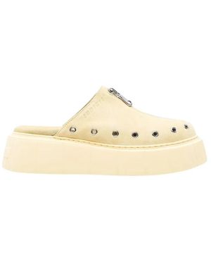 Inuikii Boterzachte Suède Muil Voor De Zomer - Metallic