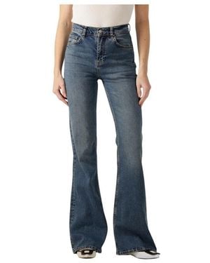 Vanessa Bruno Flared Jean Ethan Blau Retro Stil