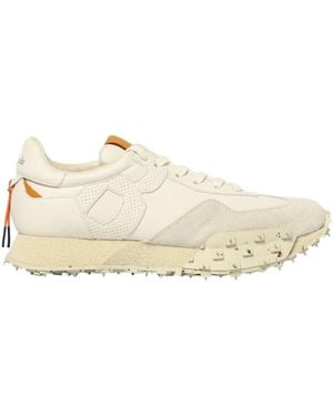 Barracuda Trainers - Natural