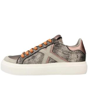Munich Schoenen ,Veelkleurig ,Sneakers - Bruin