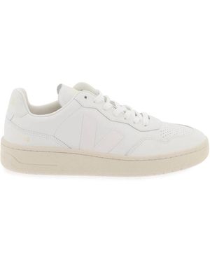 Veja Trainers - White