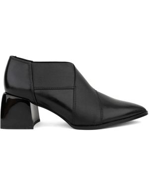 Linda Baumann Heeled Boots - Black
