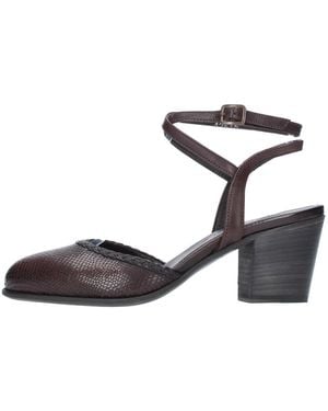 Pantanetti Court Shoes - Black