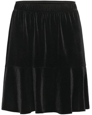 Part Two Short Skirts - Negro