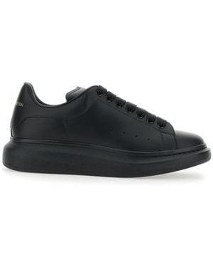 McQueen Sports Shoes With Logo - Black