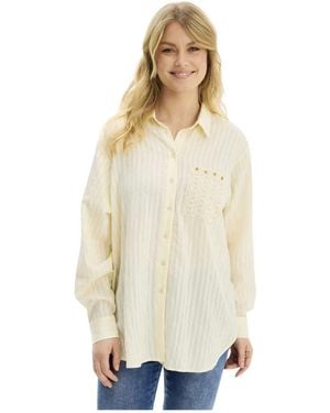 iN FRONT Shirts - White