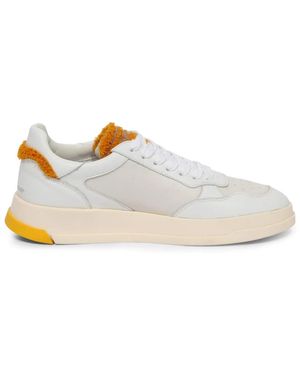 GHŌUD Trainers - White