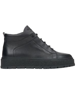 ESTRO Trainers - Black
