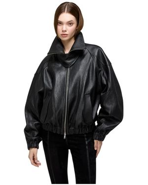 V S P Leather Jackets - Negro