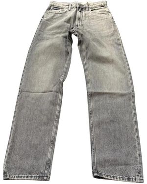 Calvin Klein 90S Taper Jean - Grau