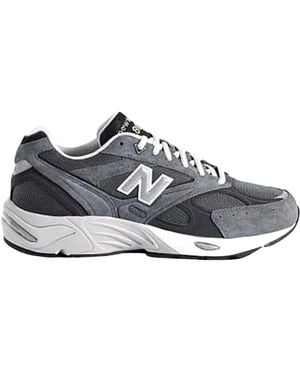 New Balance 880R Sneakers - Blau