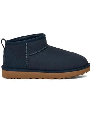 UGG Classic Ultra Mini Boot - Blau