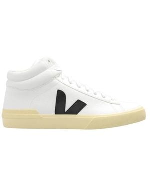 Veja Trainers - White