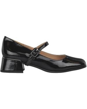 Alma En Pena. Court Shoes - Black