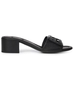 Fendi Heeled Mules - Zwart