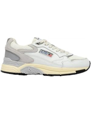 Autry Sneakers - Wit