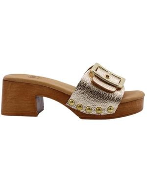E mia Heeled Mules - Marrón