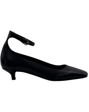 TOTEME Nappa-Pumps Mit Eckiger Spitze - Schwarz