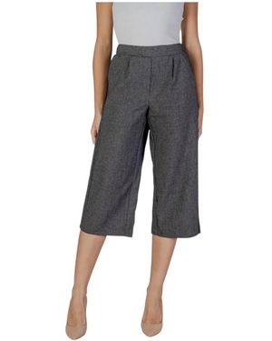 Vero Moda Cropped Pants - Gray