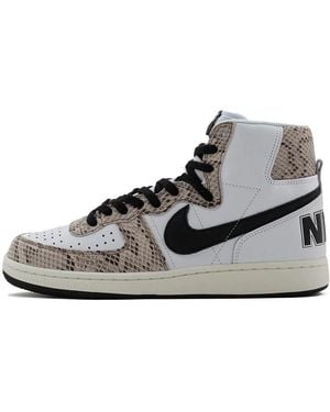 Nike Skate Shoes - Multicolor