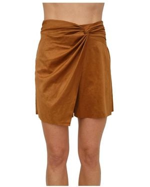 Nenette Casual Shorts - Marrón
