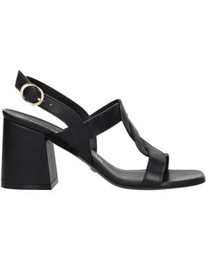 Stuart Weitzman Zwarte Leren Plateau Sandalen