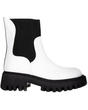 Loriblu Chelsea Boots - Black