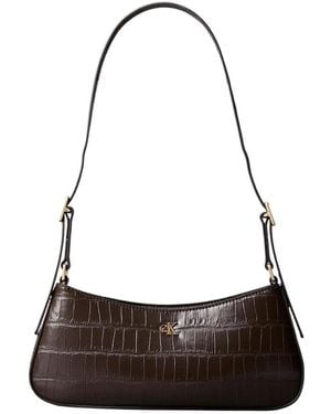 Calvin Klein Shoulder Bags - Marrón