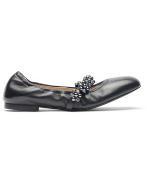 Stuart Weitzman Poppy Ballet Flat - Schwarz