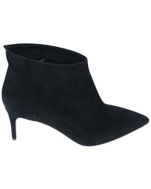 Anna F. Heeled Boots - Black