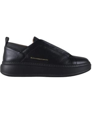 Alexander Smith Wembley Slip-On Herren Aus Weichem Schwarzem Leder Mit Schwarzer Sohle