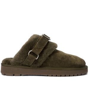 Burberry Groene Loafer Schoenen Elegant Comfortabele Stijl - Bruin